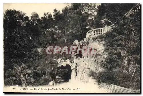 Ansichtskarte AK Nimes Un Coin du Jardin de la Fontaine