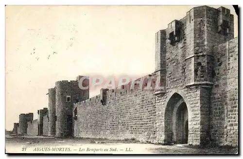 Cartes postales Aigues mortes Les Remparts au Sud