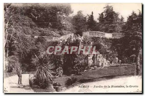 Cartes postales Nimes Jardin de la Fontaine la Grotte