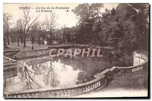 Ansichtskarte AK Nimes Jardin de la Fontaine La Source