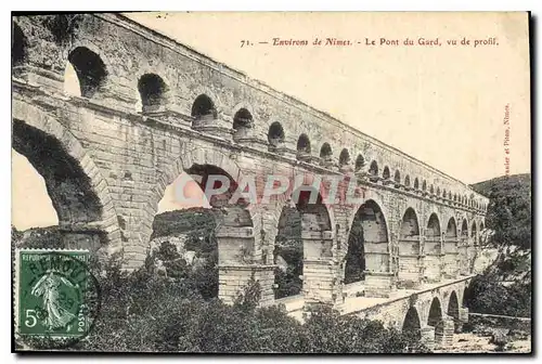 Cartes postales Environs de Nimes Le Pont du Gard vu de profil