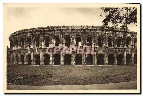 Cartes postales La Douce France Nimes Gard Les Arenes