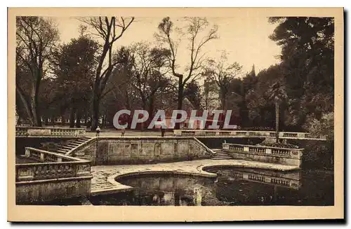 Cartes postales Nimes Gard La Fontaine La Source