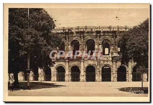 Cartes postales Nimes Les Arenes