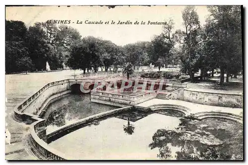 Cartes postales Nimes La Cascade et le Jardin de la Fontaine