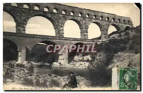 Ansichtskarte AK Nimes Le Pont du Gard et le Gardon