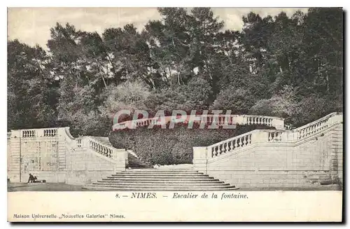 Cartes postales Nimes Escalier de la fontaine