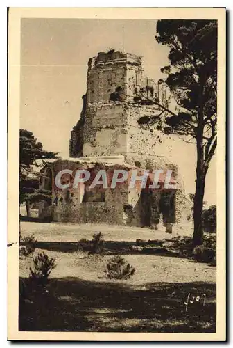 Ansichtskarte AK La Douce France Nimes Gard la Tour Magne