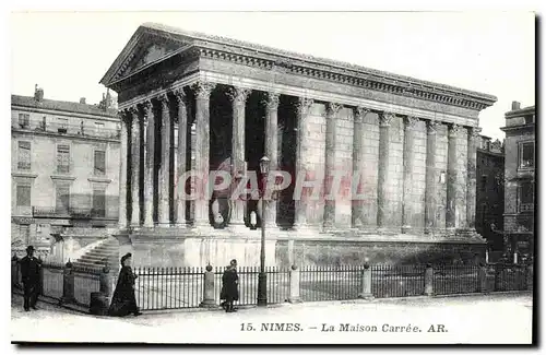 Cartes postales Nimes la Maison Carree