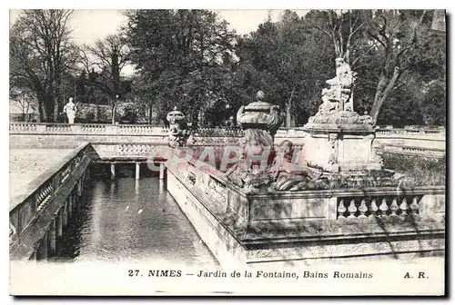 Ansichtskarte AK Nimes Jardin de la Fontaine Bains Romains