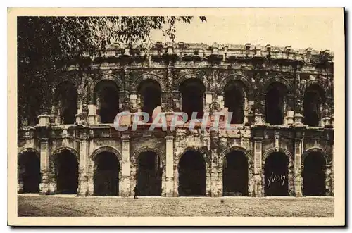 Ansichtskarte AK La Douce France Nimes Gard les Arenes