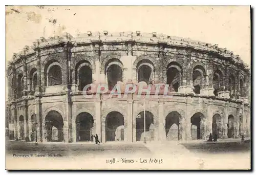 Cartes postales Nimes les Arenes