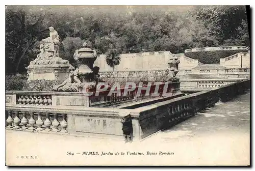 Ansichtskarte AK Nimes Jardin de la Fontaine Bains Romains