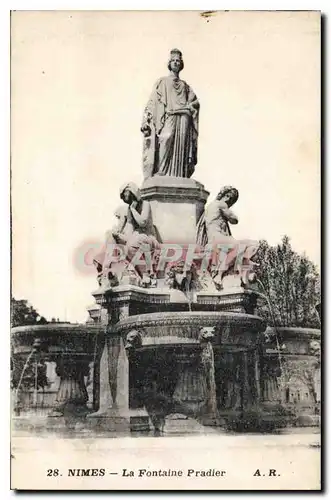 Ansichtskarte AK Nimes La Fontaine Pradier