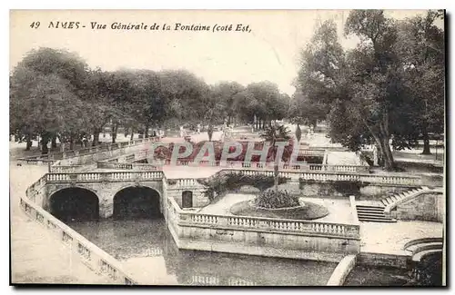 Cartes postales Nimes vue generale de la Fontaine cote est