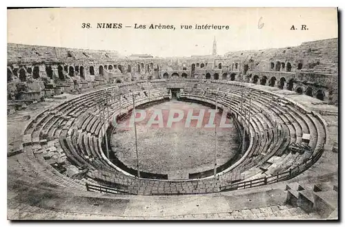 Cartes postales Nimes Les Arenes vie interieure