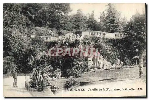Cartes postales Nimes Jardin de la Fontaine la Grotte