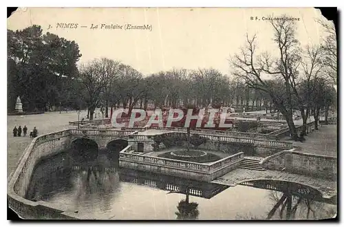 Cartes postales Nimes La Fontaine Ensemble