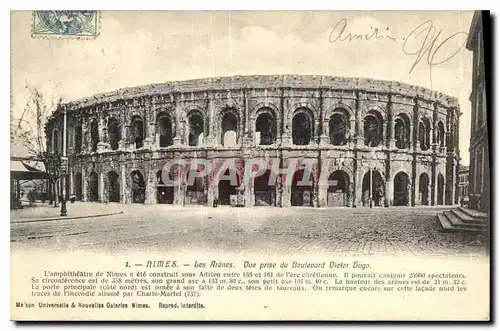 Cartes postales Nimes les Arenes vue prise du Boulevard Victor Hugo