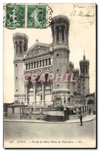 Cartes postales Lyon Facade de Notre Dame de Fourviere