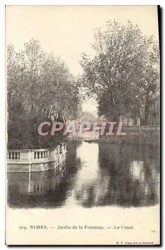 Cartes postales Nimes Jardin de la Fontaine le Canal