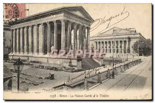 Cartes postales Nimes la Maison Carree et le Theatre