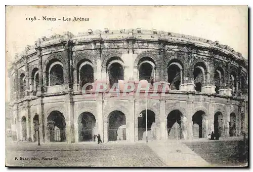 Cartes postales Nimes Les Arenes