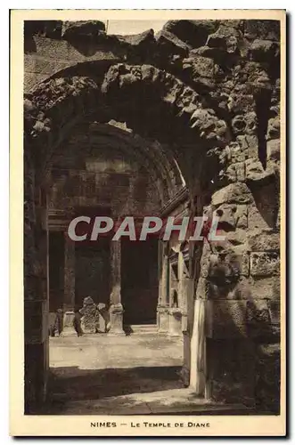 Cartes postales Nimes Le Temple de Diane