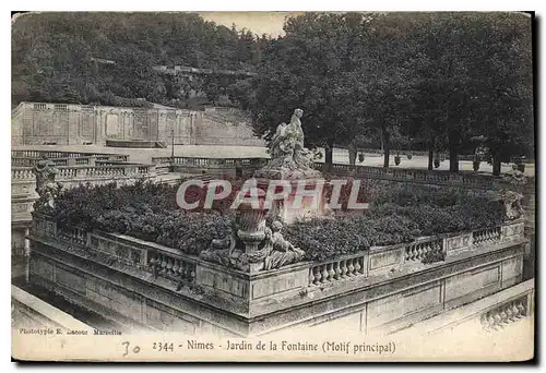 Ansichtskarte AK Nimes Jardin de la Fontaine Motif principal