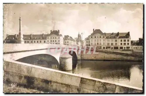 Cartes postales Compiegne Le nouveau Pont