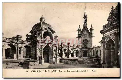 Cartes postales Chateau de Chantilly La Cour d'Honneur