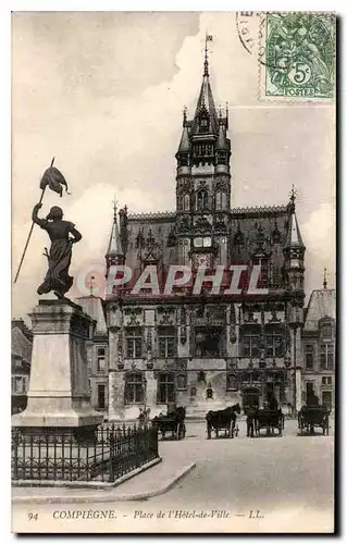 Cartes postales Compiegne Place de l'Hotel de Ville