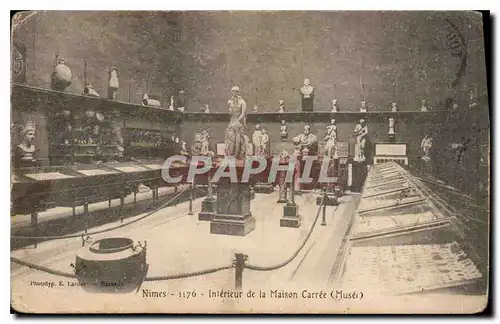 Cartes postales Nimes Interieur de la Maison Carree Musee
