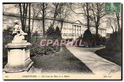 Ansichtskarte AK Compiegne Un coin de Parc et le Palais