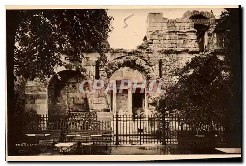 Cartes postales Nimes Gard Jardin de la Fontaine Le Temple de Diane