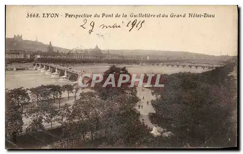 Ansichtskarte AK Lyon Perspective du Pont de la Guillotiere et du Grand Hotel Dieu