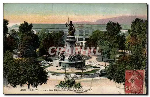 Cartes postales Lyon La Place Carnot Vue d'ensemble