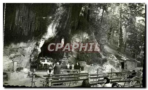 Cartes postales Lourdes La Grotte