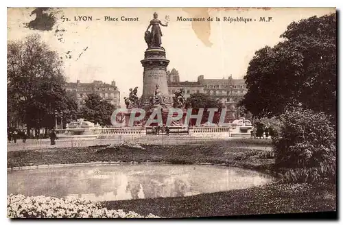 Ansichtskarte AK Lyon Place Carnot Monument de la Republique