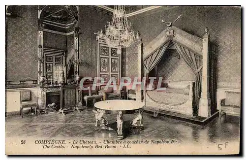 Cartes postales Compiegne Le Chateau Chambre a coucher de Napoleon