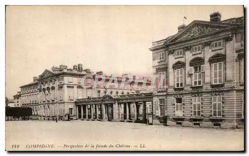 Ansichtskarte AK Compiegne Perspective de la facade du Chateau