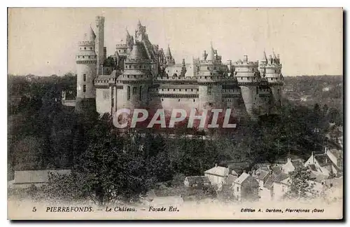 Ansichtskarte AK Pierrefonds Le Chateau Facade est