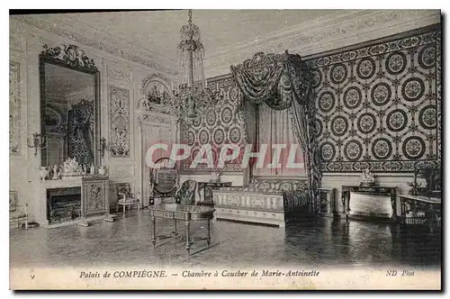 Ansichtskarte AK Palais de Compiegne Chambre a Coucher de Marie Antoinette