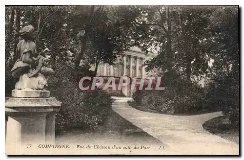 Ansichtskarte AK Compiegne vue du Chateau d'un coin du Parc