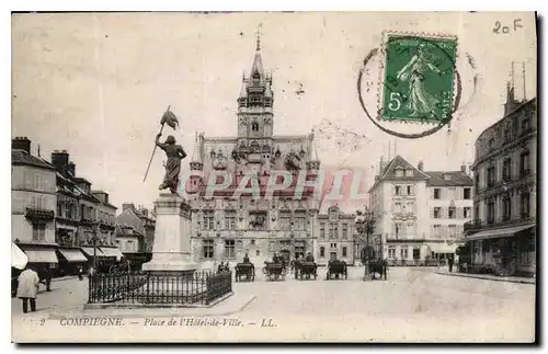 Cartes postales Compiegne Place de l'Hotel de Ville