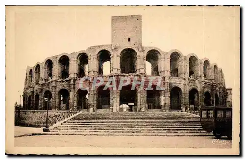 Cartes postales Arles B du Rh Les Arenes Amphitheatre Romain