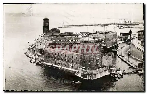 Ansichtskarte AK Marseille le Fort Saint Jean et entree du Bassin de la Joliette