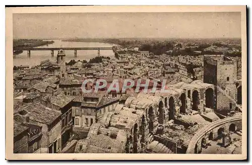 Cartes postales Arles Bouches du Rhone vue generale les Arenes et le Rhone