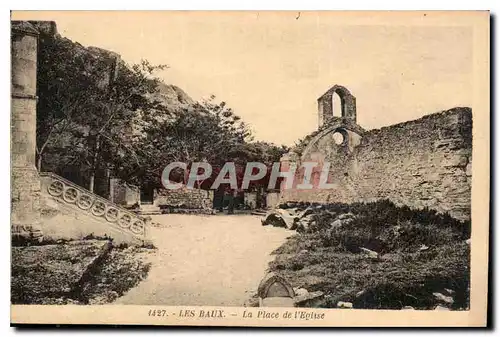 Cartes postales Les Baux la Place de l'eglise