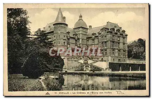 Ansichtskarte AK Vizille le Chateau et l'Etang aux truites